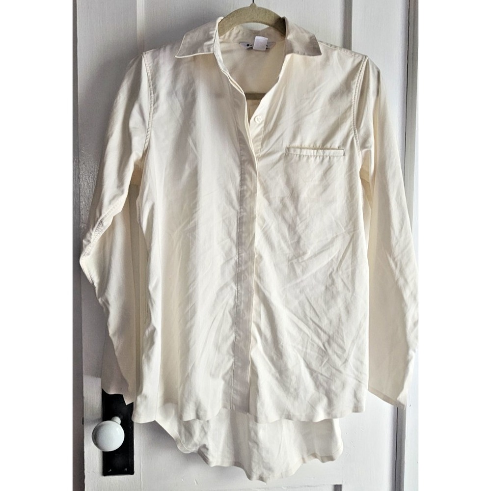 ATHLETA Urbanite shirt button up ivory /cream hidden‎ button up breathable Sz XS